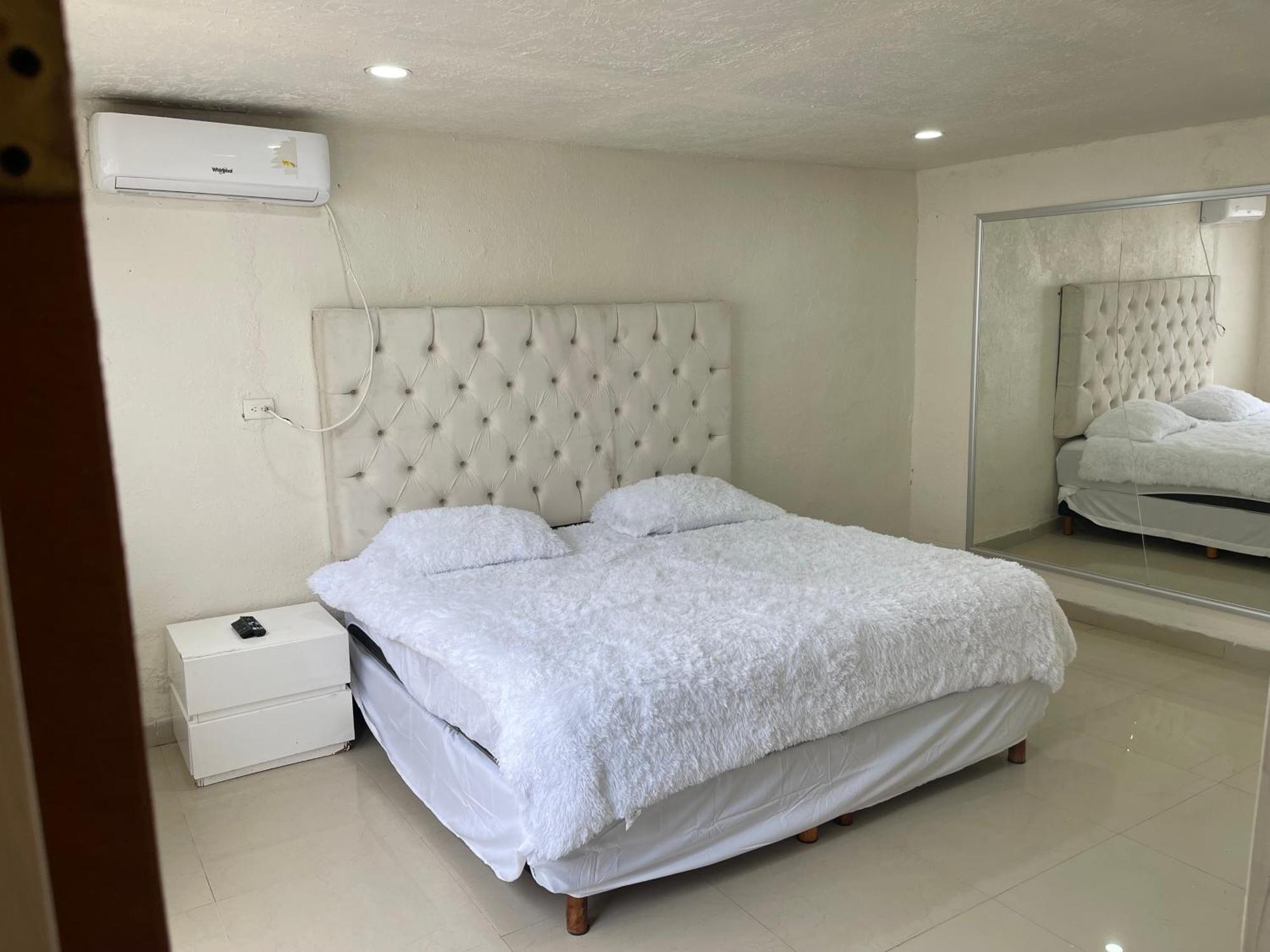 La Casa De Mickey Apartment Ciudad Juarez Luaran gambar